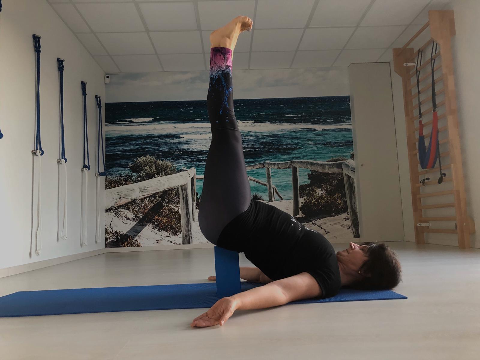 yoga_iyengar yoga_iyengar
